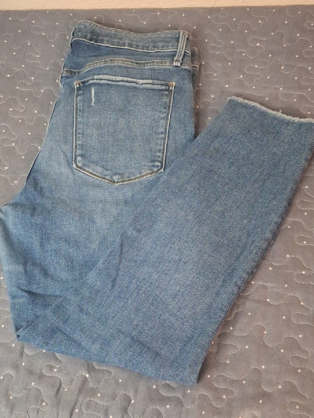Abercrombie & Fitch Button Fly High Rise Super Skinny Ankle Jeans size 30 Short